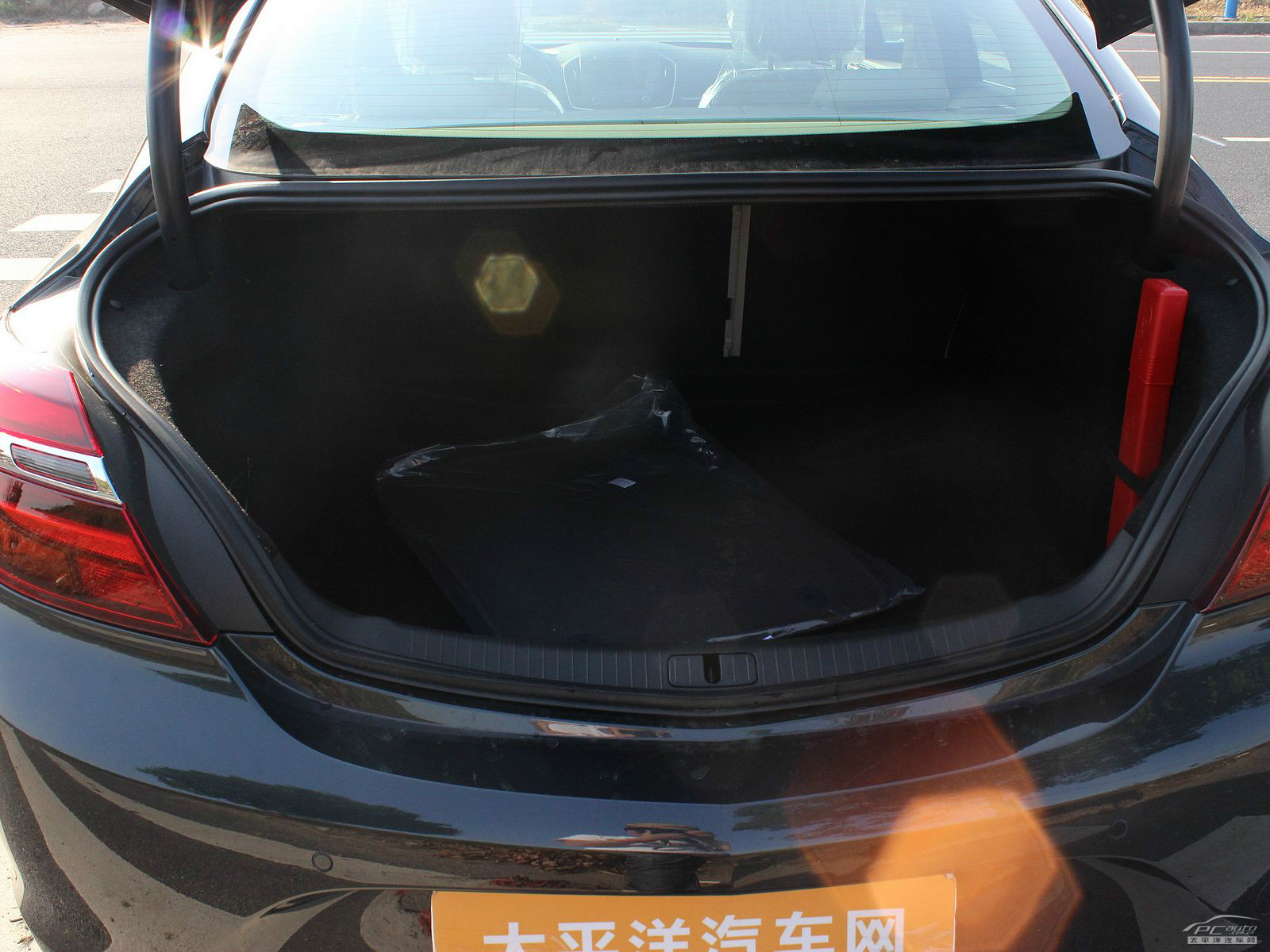 君威空間高清大圖