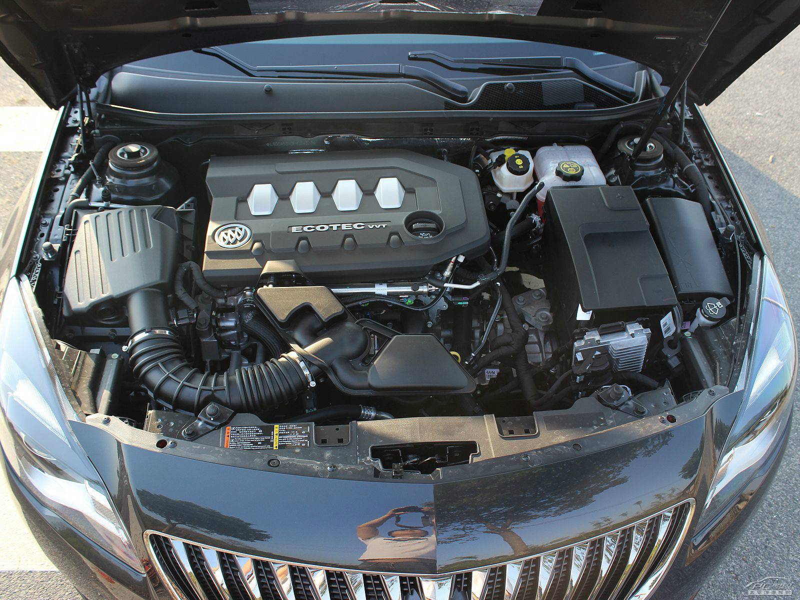 君威細(xì)節(jié)高清大圖