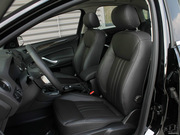 2013款 2.3L 豪華型 2013款 2.3L 豪華型