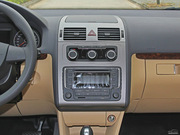 2013款 1.4TSI 自動 舒適版5座 2013款 1.4TSI 自動 舒適版5座