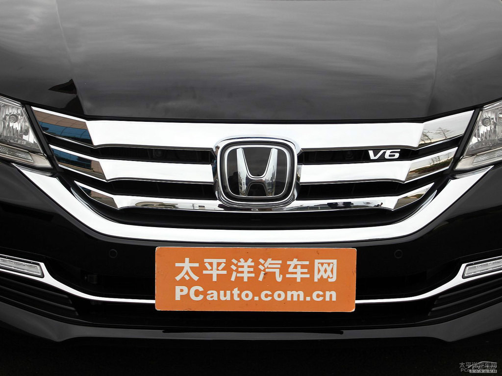 奧夫特黑雅閣車頭外觀圖片