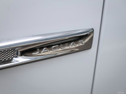 2014款 XJL 2.0T 兩驅(qū)典雅商務(wù)版