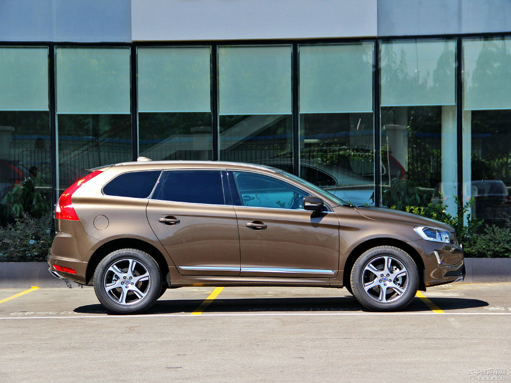 ɫ֠XC60(M(jn))܇^^DƬ