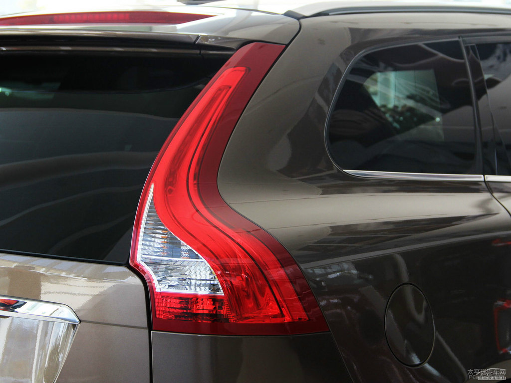 ɫ֠XC60(M)܇β^DƬ