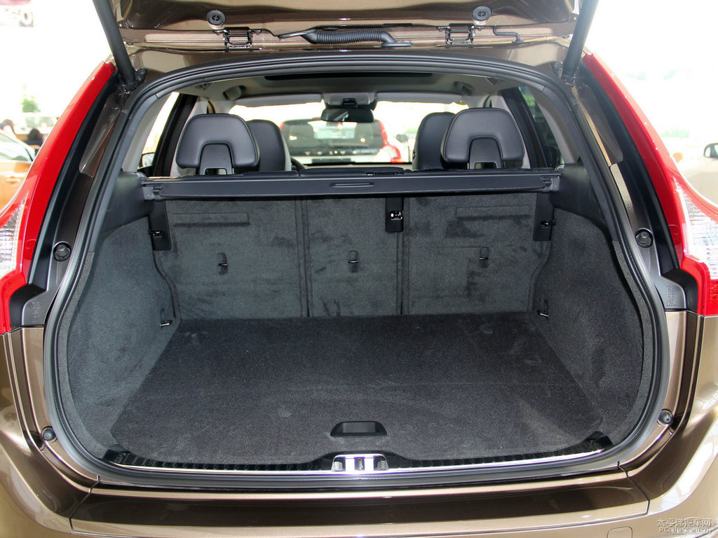 ɫ֠XC60(M(jn))gDƬ