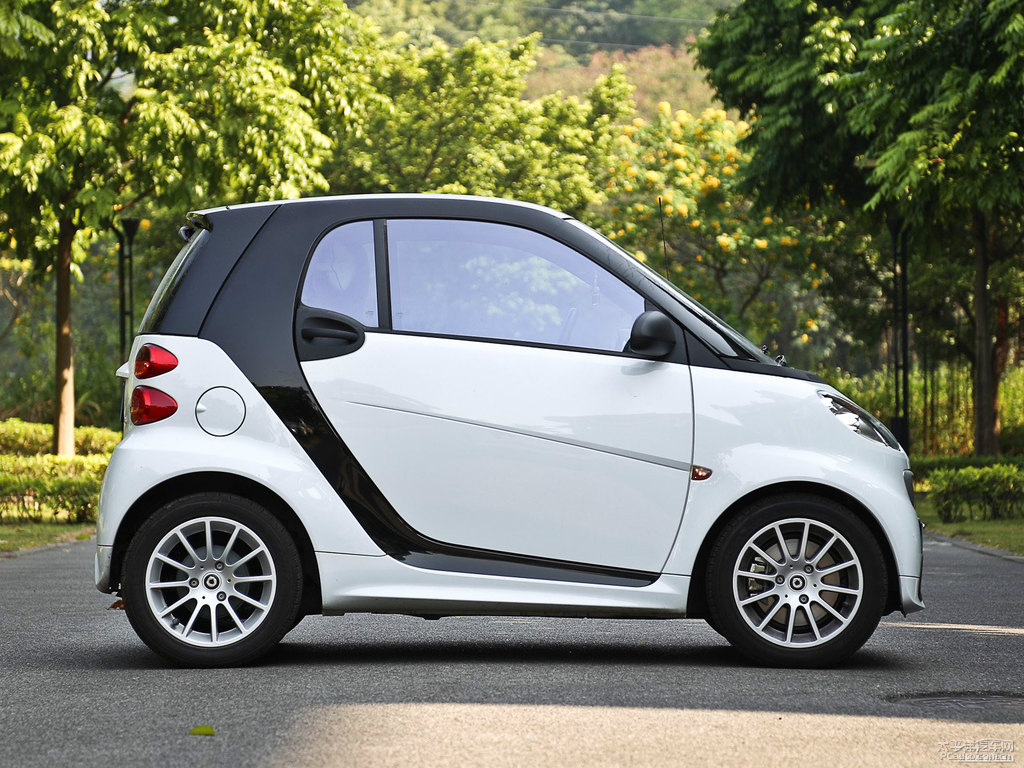 smart fortwo^DƬ