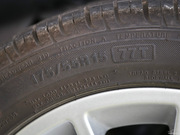 2013款 1.0L MHD 新年特別版 2013款 1.0L MHD 新年特別版