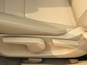 2013款 1.5L 手動(dòng)舒適型 2013款 1.5L 手動(dòng)舒適型