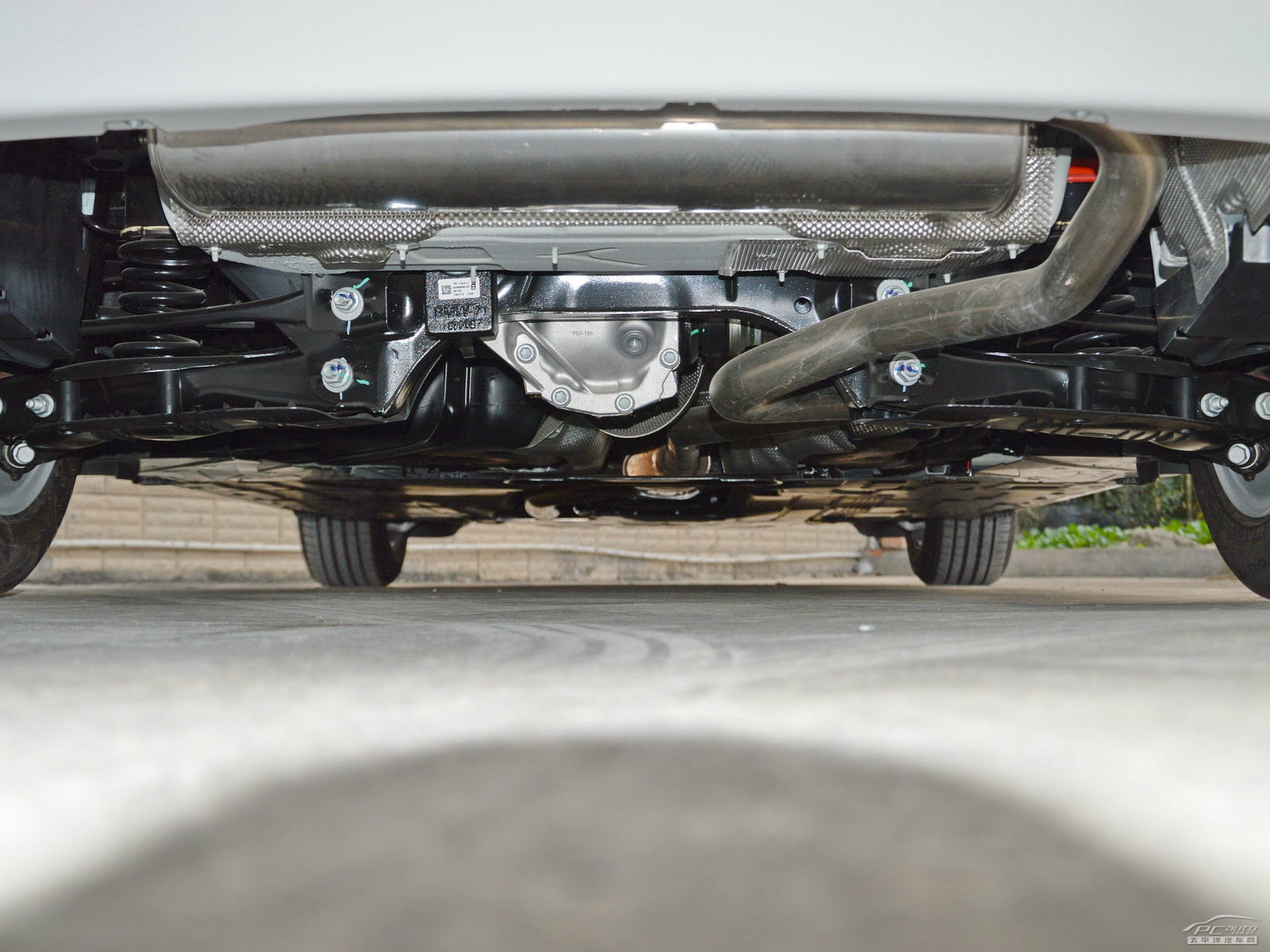 寶馬3系細(xì)節(jié)高清大圖