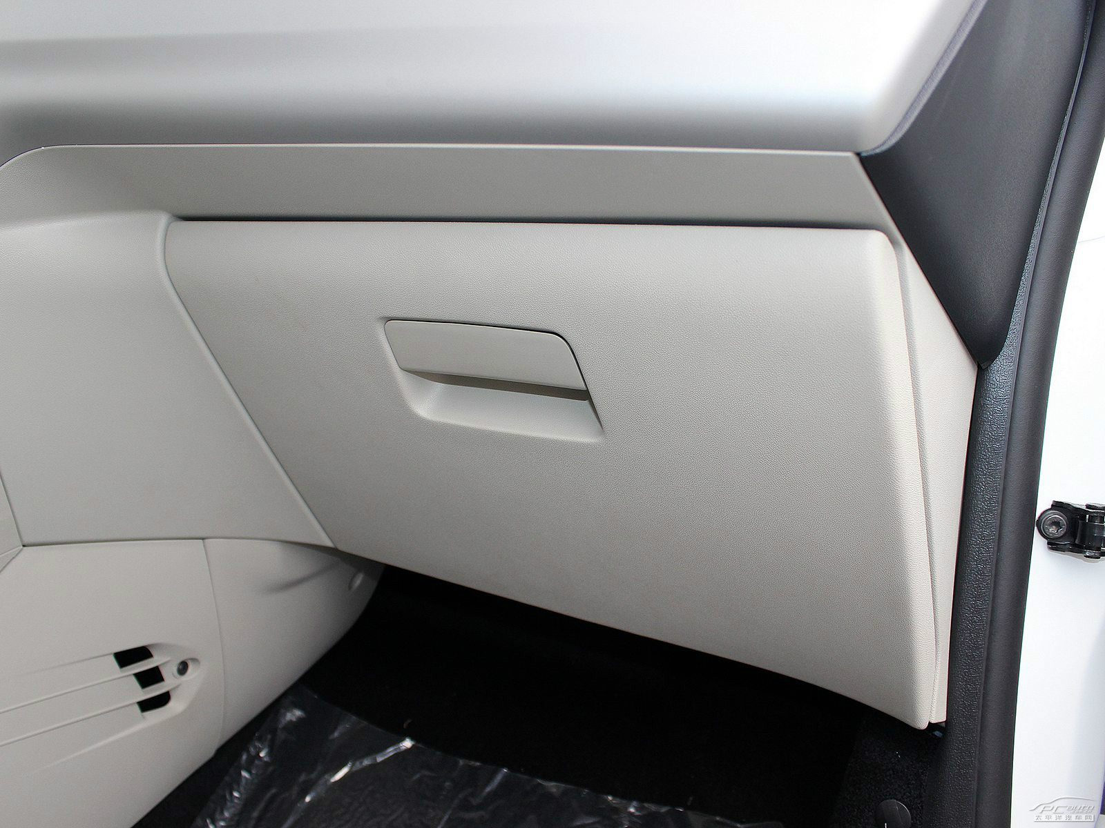 全新愛麗舍內(nèi)飾高清大圖