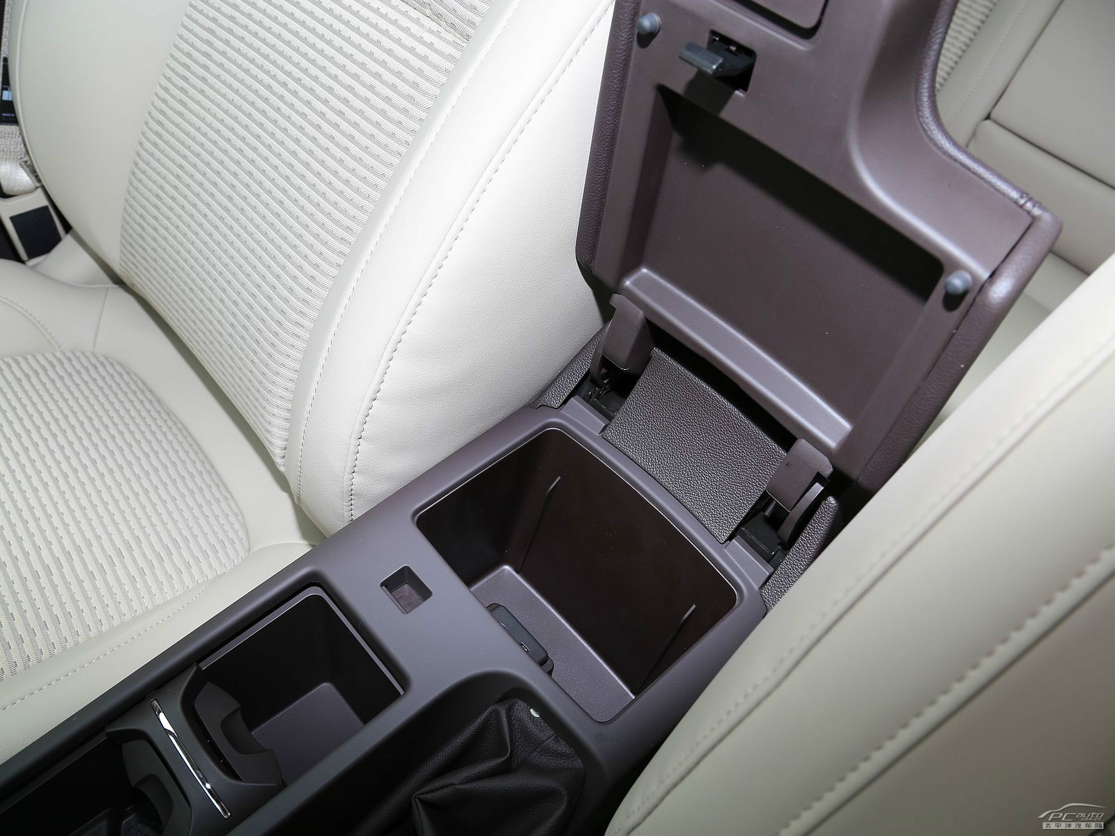 君威空間高清大圖