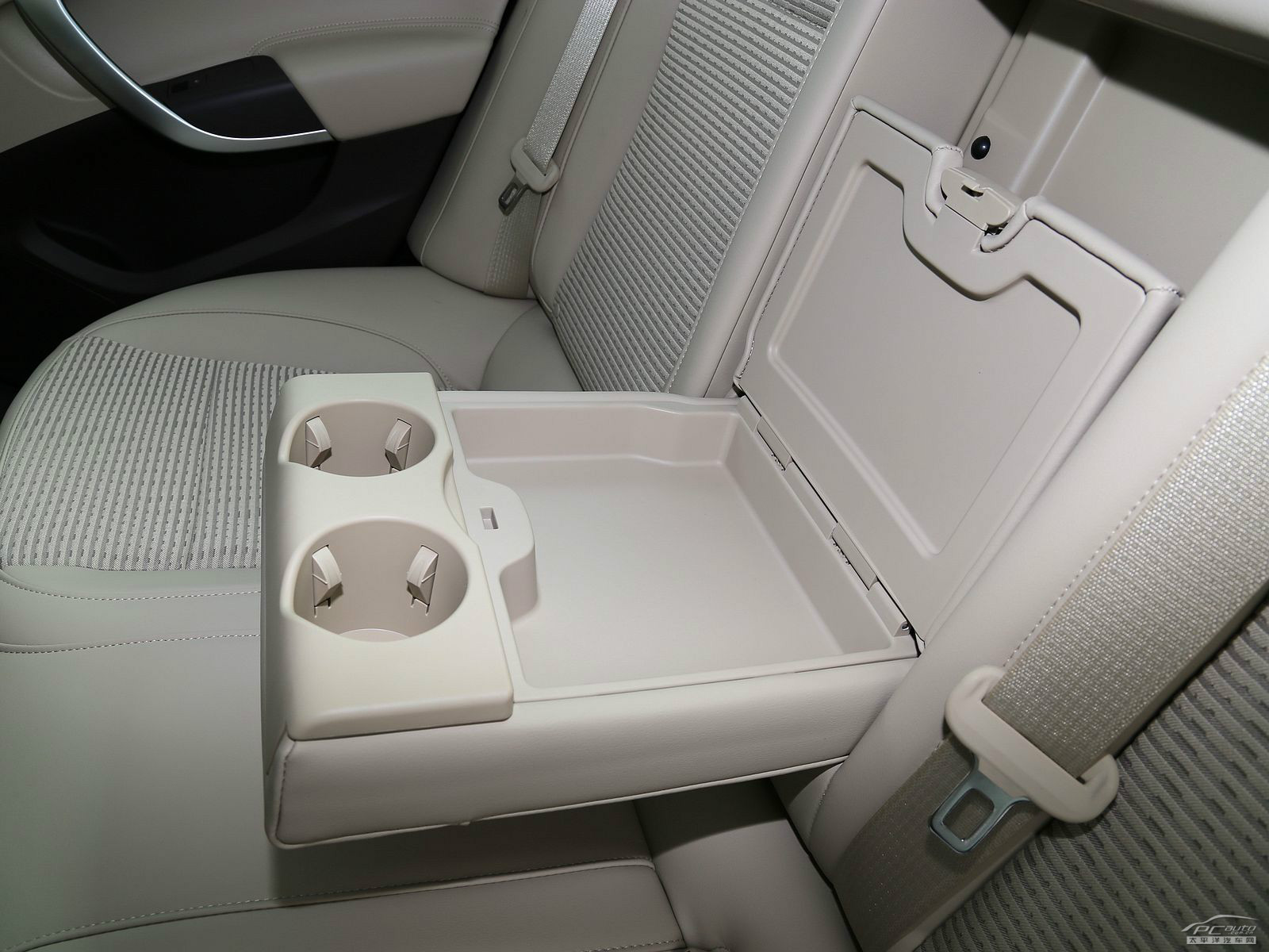 君威空間高清大圖