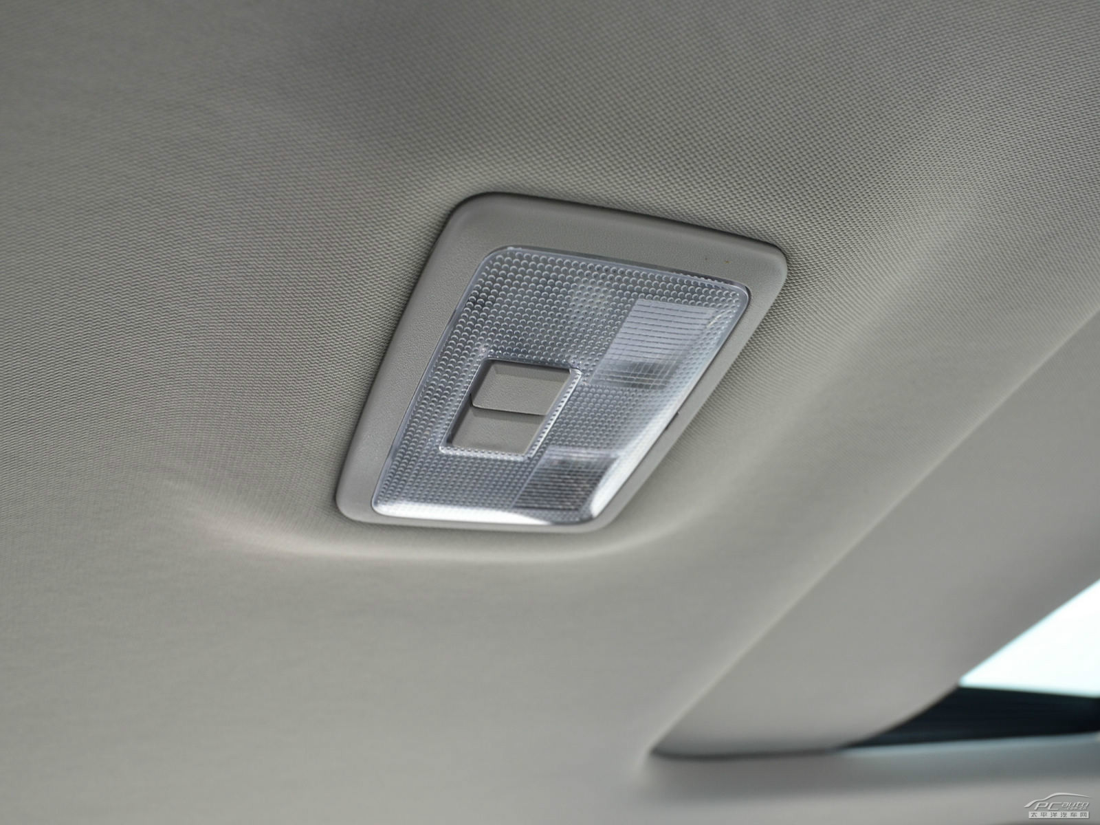 安德拉內(nèi)飾高清大圖