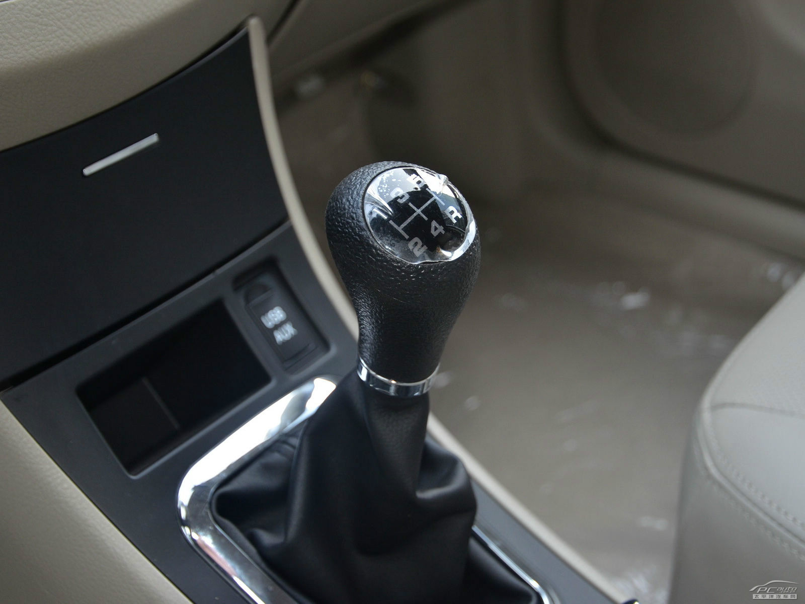 力帆630內(nèi)飾高清大圖