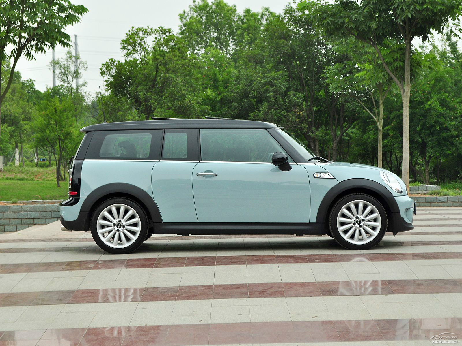 MINI CLUBMAN外觀高清大圖