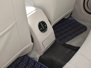 2012款 1.5L MT 商務(wù)豪華型 2012款 1.5L MT 商務(wù)豪華型