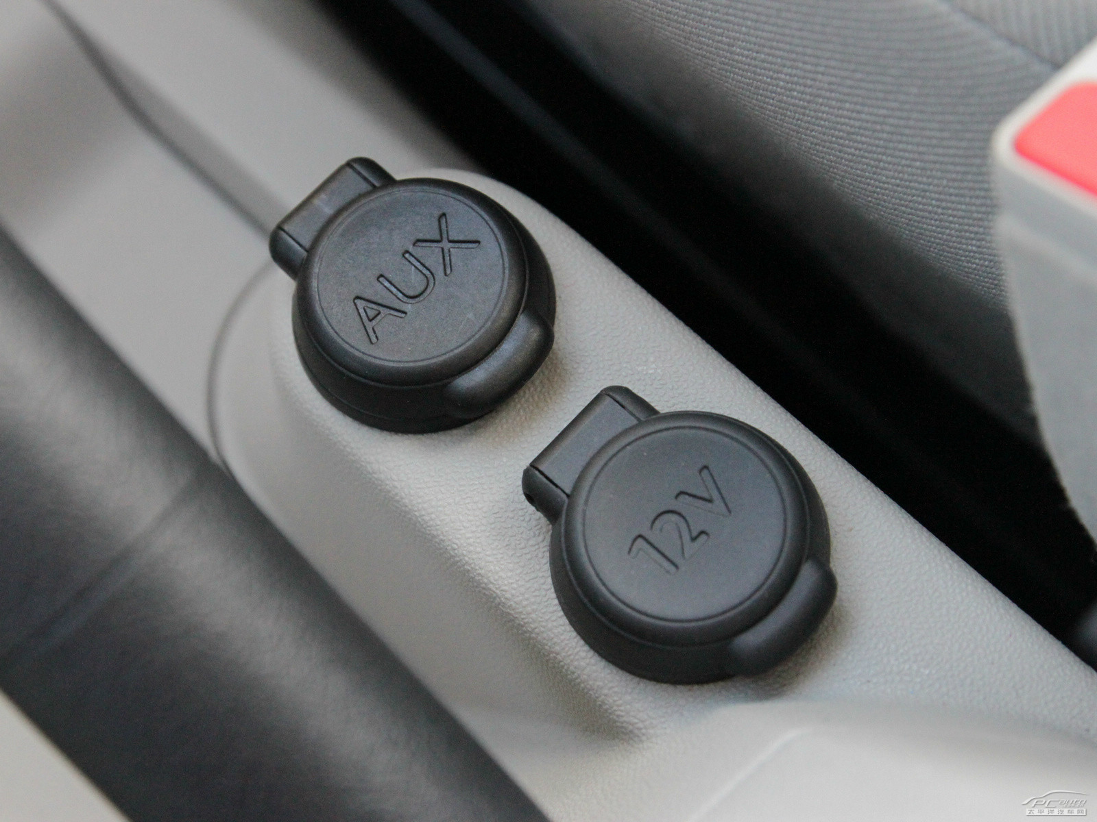 全新愛麗舍內(nèi)飾高清大圖