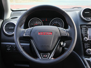 2013款 升級版 1.5T 手動四驅(qū)尊貴型 2013款 升級版 1.5T 手動四驅(qū)尊貴型