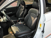 2013款 升級版 1.5T 手動四驅(qū)尊貴型 2013款 升級版 1.5T 手動四驅(qū)尊貴型