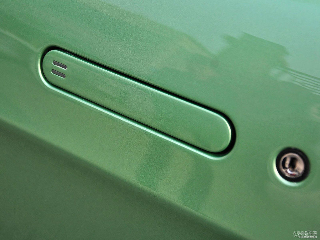 OGV8 Vantage܇^DƬ