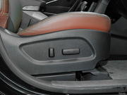 2013款 2.2T 7座四驅(qū)旗艦版 2013款 2.2T 7座四驅(qū)旗艦版