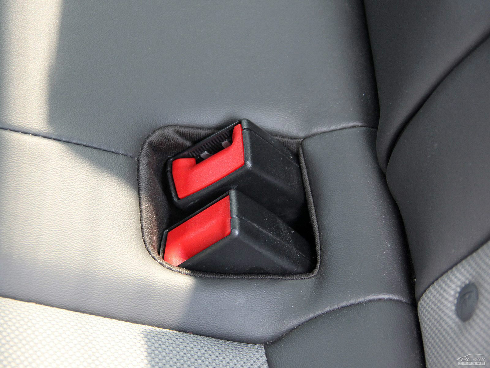 科魯茲內(nèi)飾高清大圖