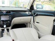 2012款 1.5L MT 商務(wù)豪華型 2012款 1.5L MT 商務(wù)豪華型