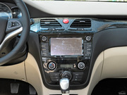 2012款 1.5L MT 商務(wù)豪華型 2012款 1.5L MT 商務(wù)豪華型