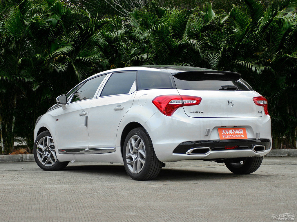 DS 5܇^^DƬ
