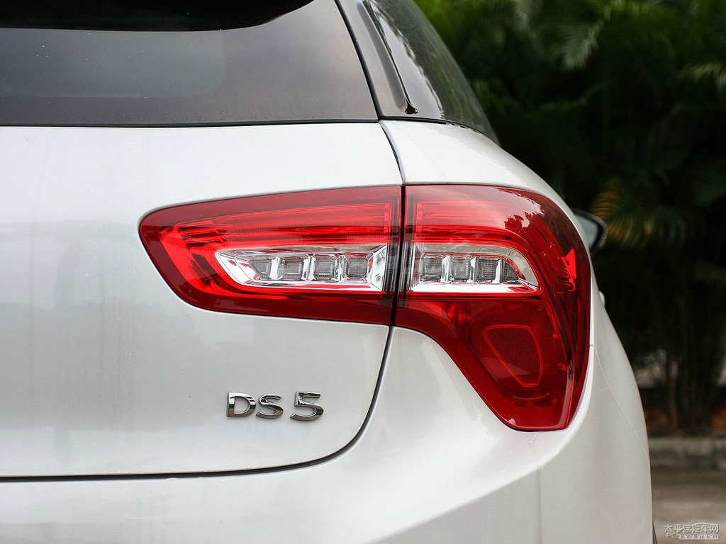 DS 5܇β^DƬ