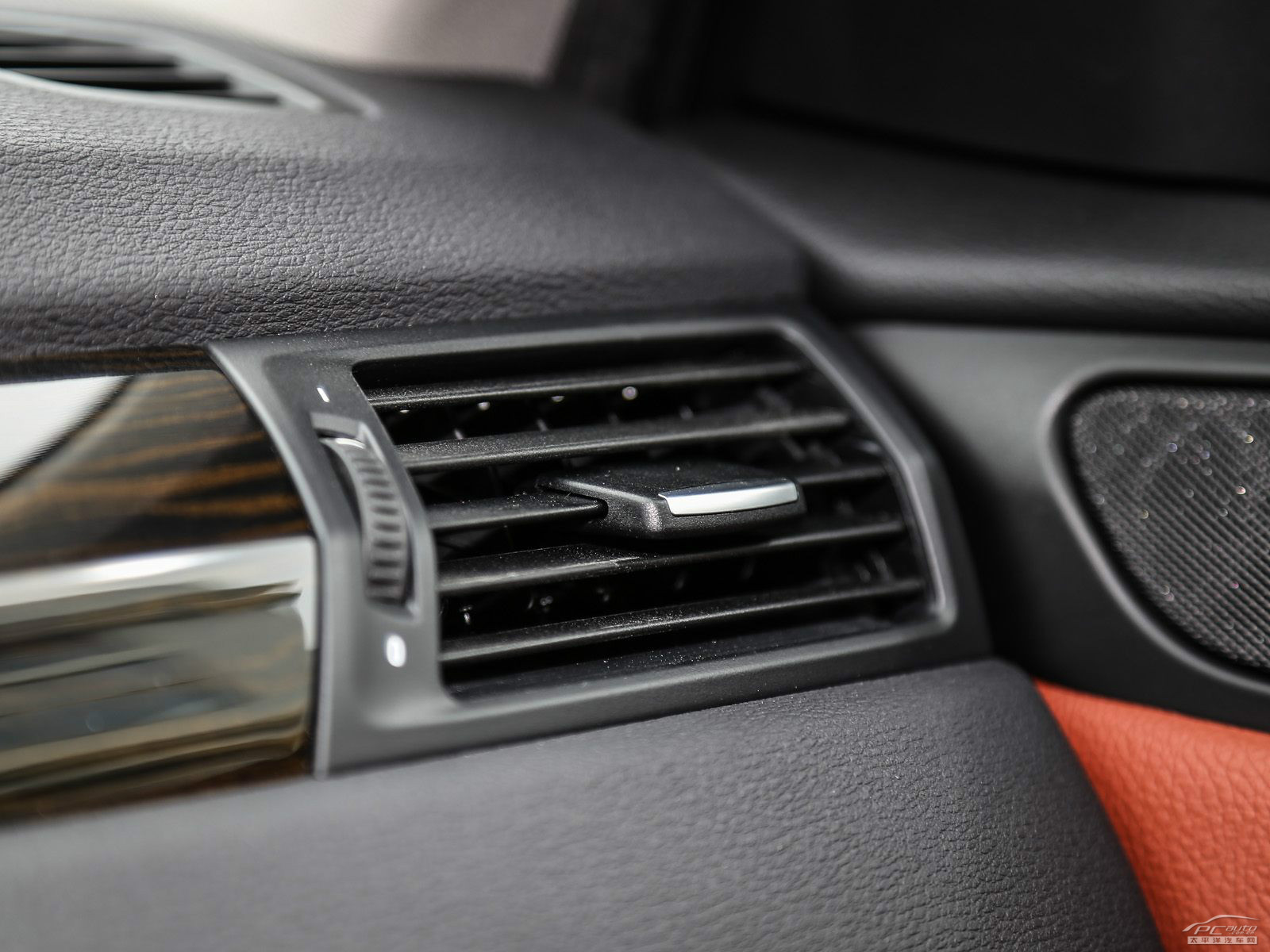 寶馬X3(進口)內(nèi)飾高清大圖