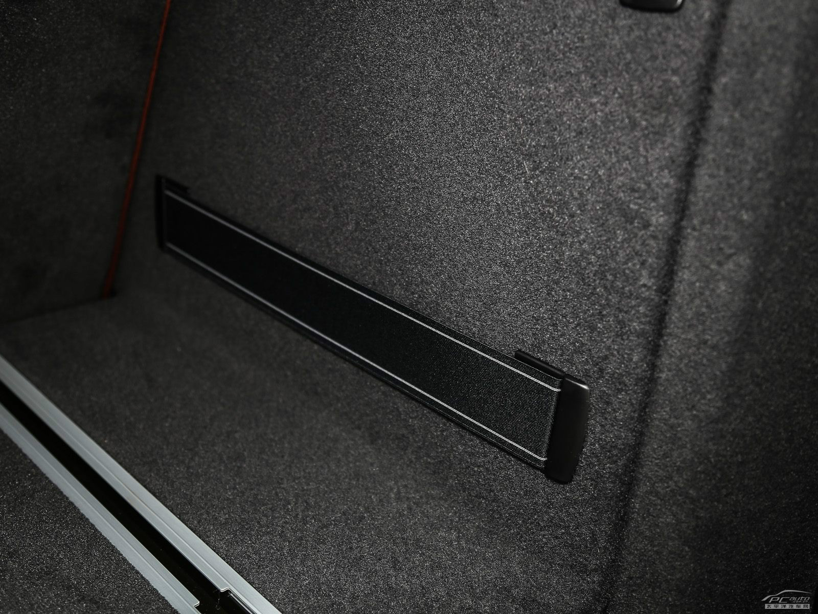 寶馬X3(進(jìn)口)空間高清大圖