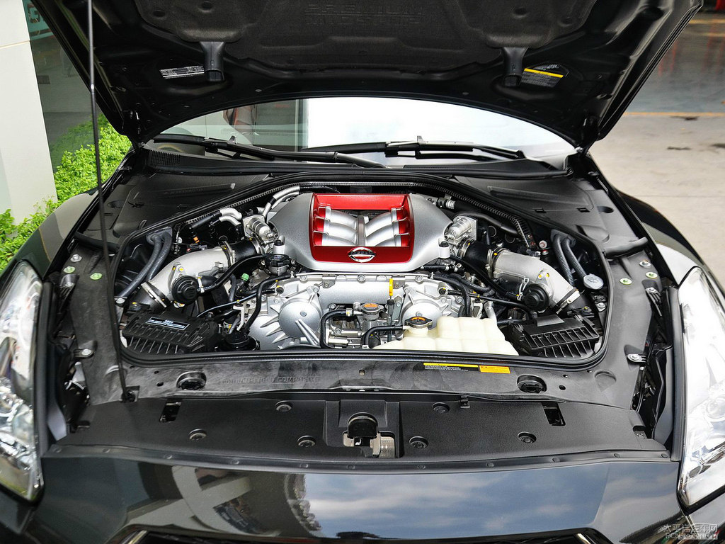 ɫծa(chn)GT-R(x)(ji)DƬ