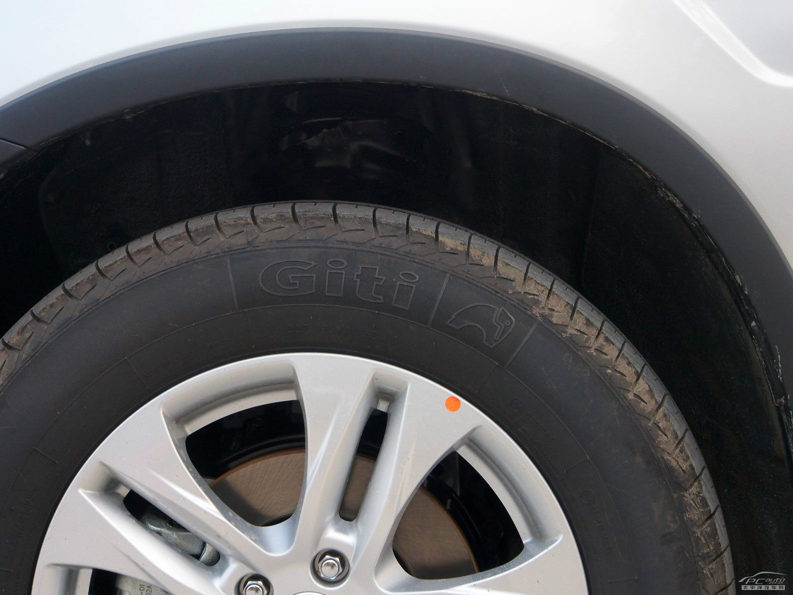 哈弗H6細(xì)節(jié)高清大圖