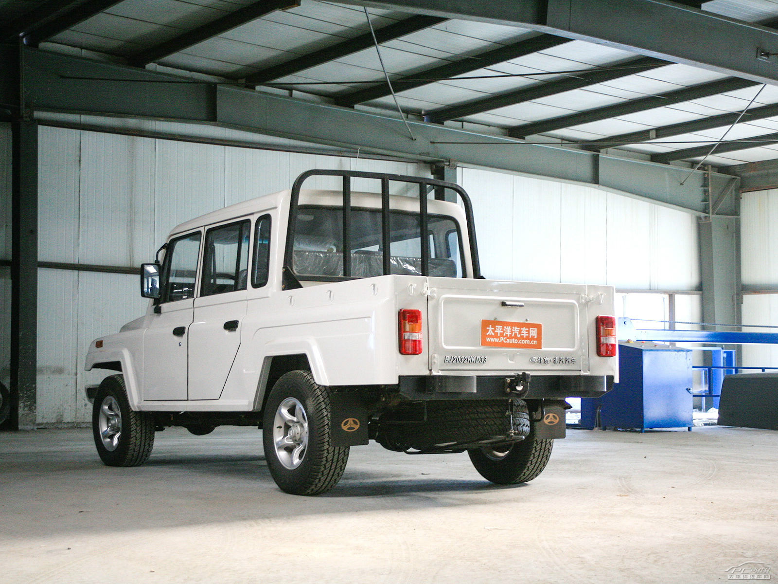 戰(zhàn)旗皮卡外觀高清大圖