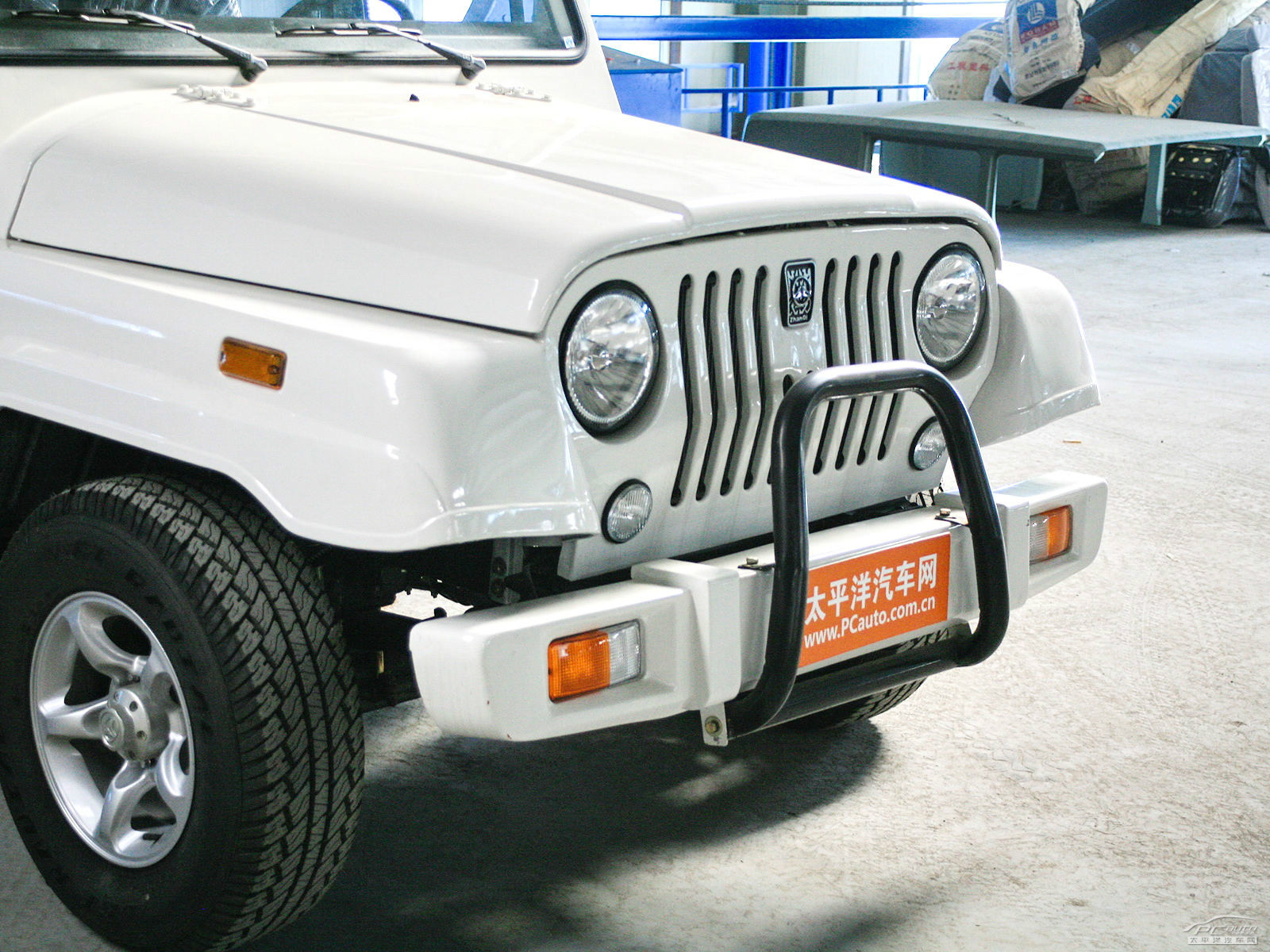 戰(zhàn)旗皮卡外觀高清大圖