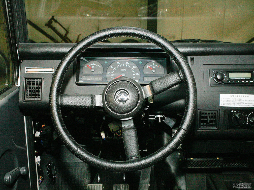 ɫ(zhn)Ƥп؃(ni)DƬ