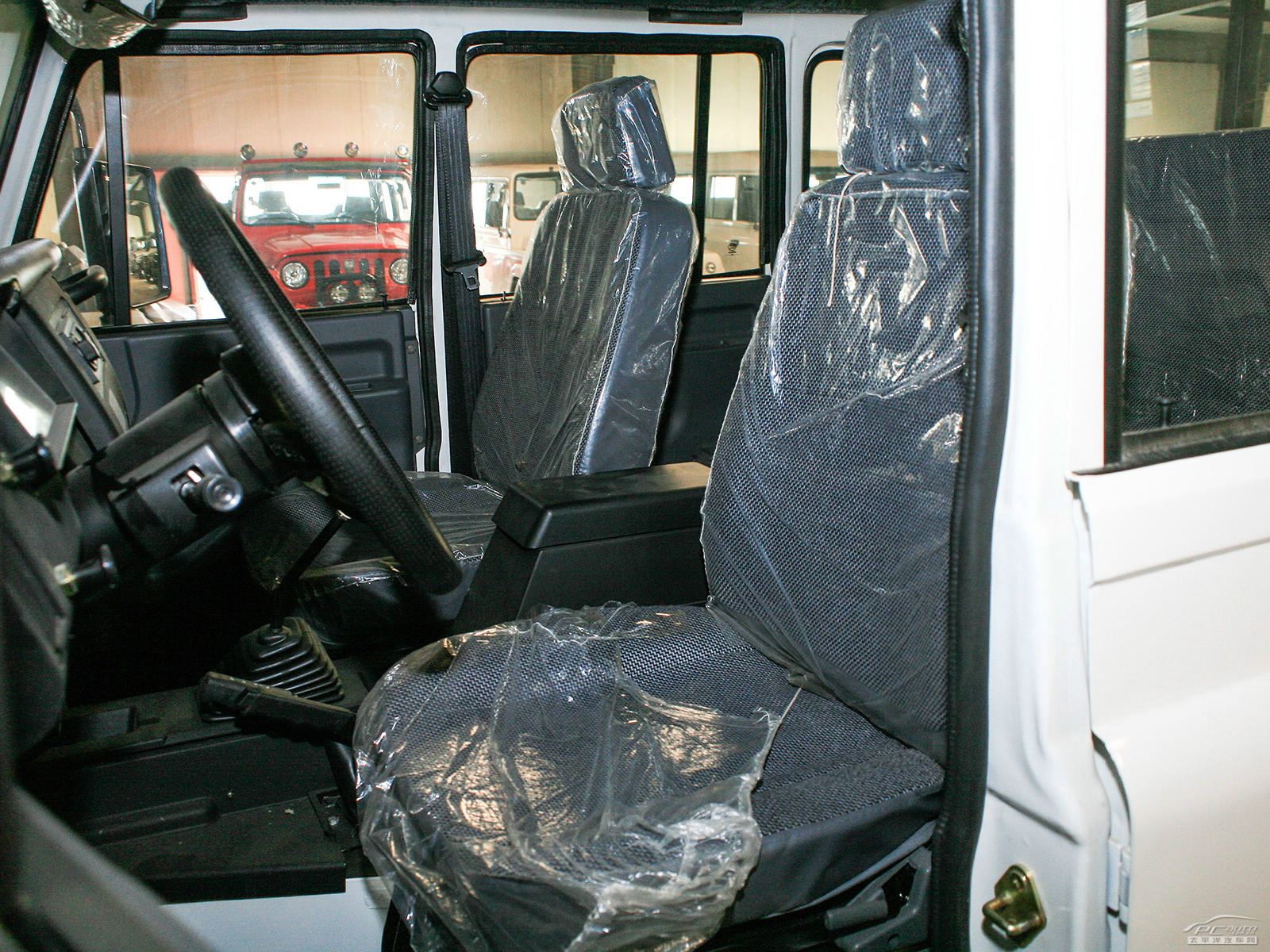 戰(zhàn)旗皮卡空間高清大圖