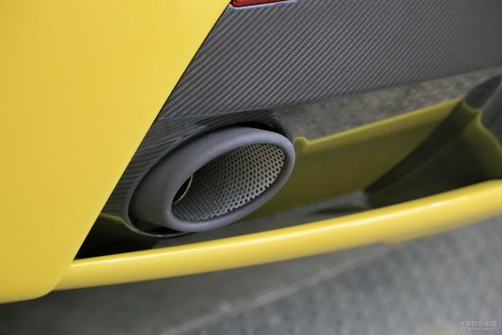 V12 VantageDƬ