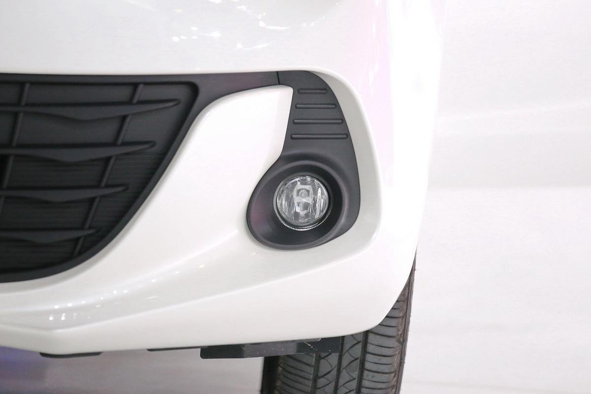 奔奔Love車展高清大圖