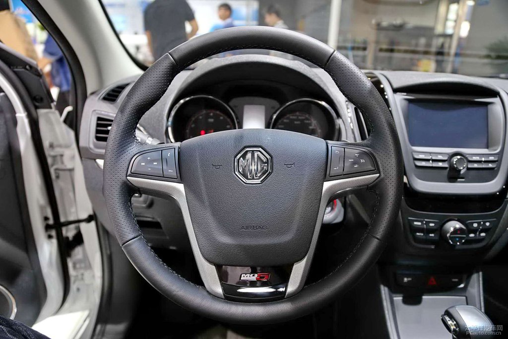MG5DƬ