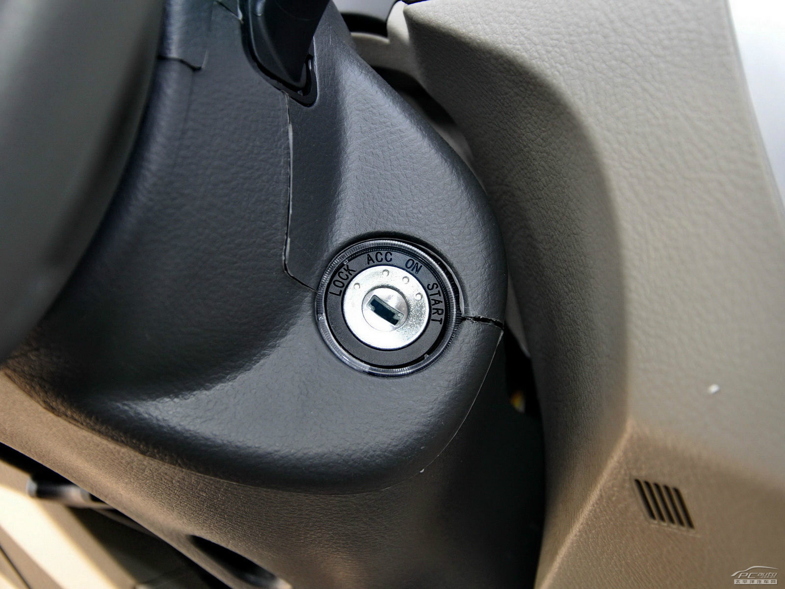 力帆630內(nèi)飾高清大圖