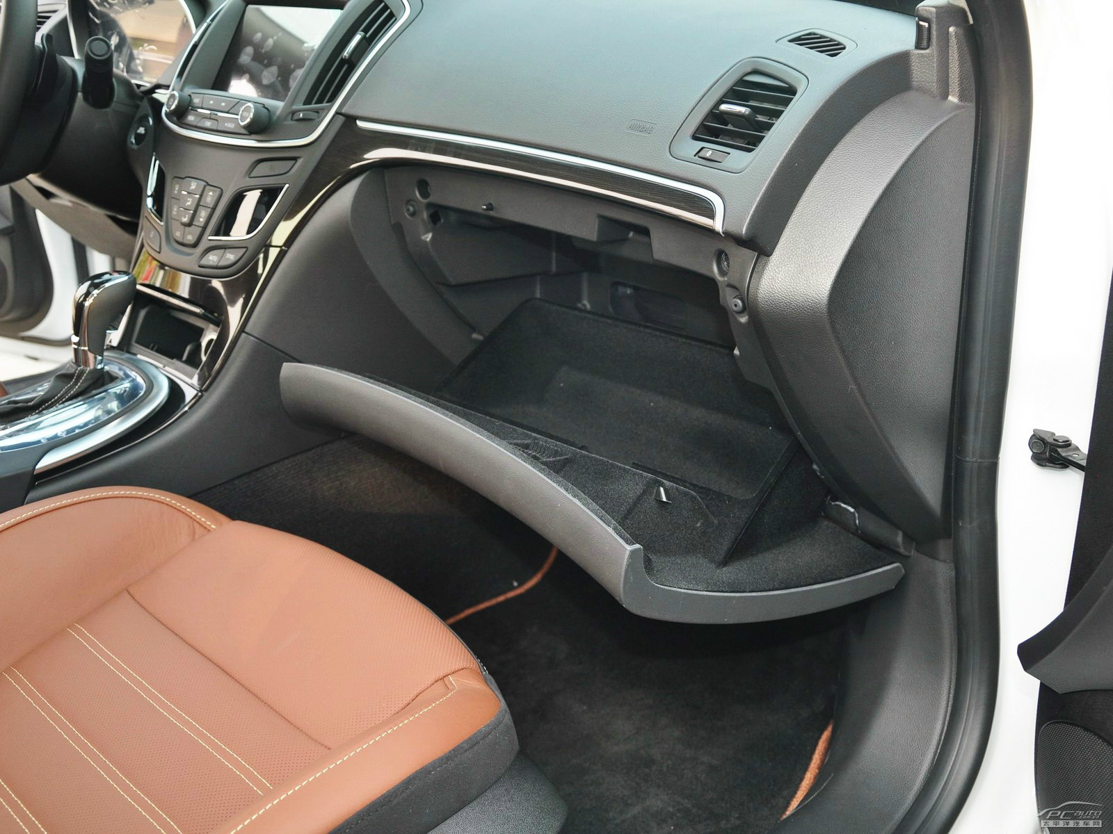 君威空間高清大圖