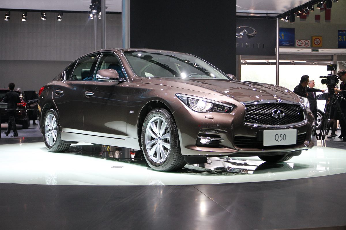英菲尼迪Q50車(chē)展高清大圖