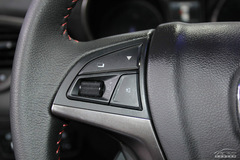 有棱有角展雄風(fēng) 長(zhǎng)安CS75廣州車(chē)展實(shí)拍解析 有棱有角展雄風(fēng) 長(zhǎng)安CS75廣州車(chē)展實(shí)拍解析