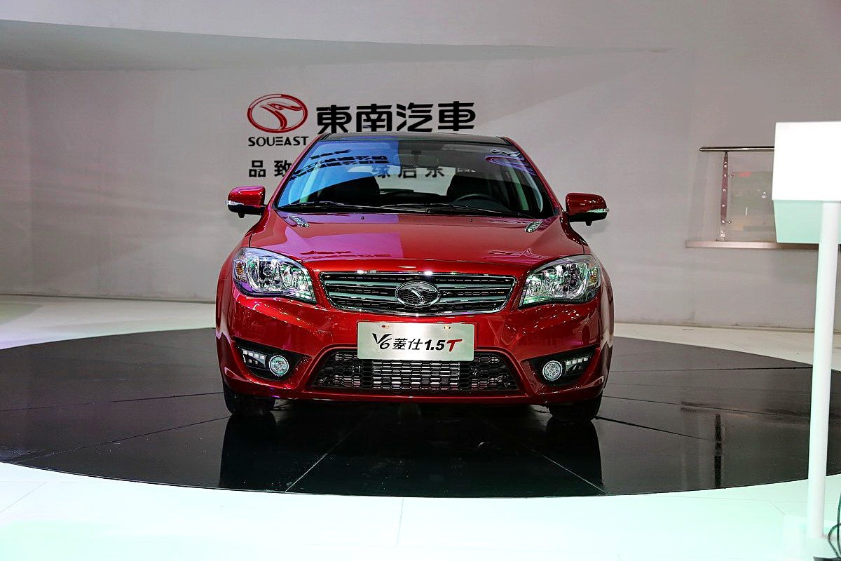 V6菱仕車展高清大圖
