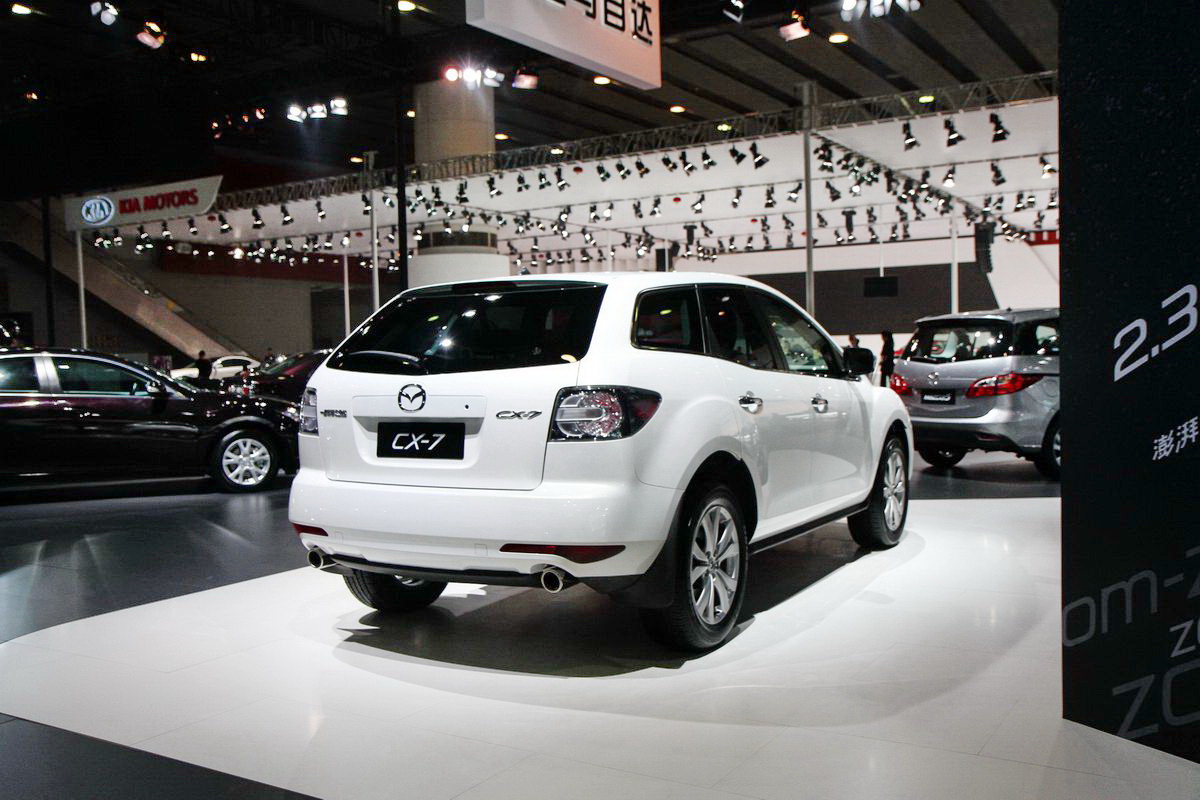 馬自達(dá)CX-7車(chē)展高清大圖