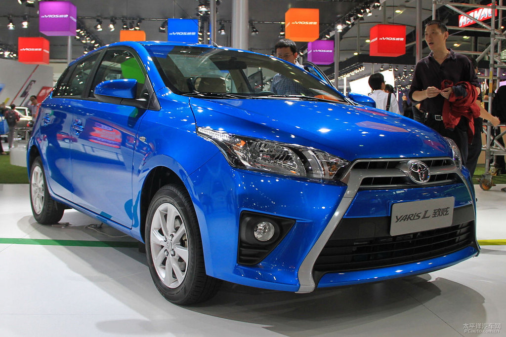 YARiS L 致炫圖片