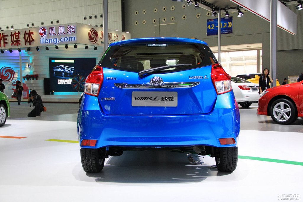 YARiS L 致炫圖片