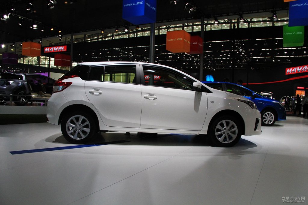 YARiS L 致炫圖片
